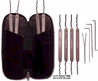 High Tech Pick Set