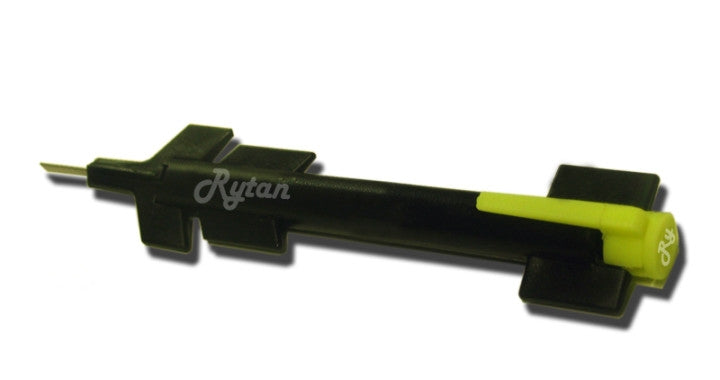 RY5798 Compact Plug Spinner 